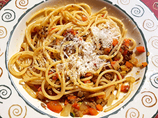 Deze afbeelding heeft een leeg alt-attribuut; de bestandsnaam is Spaghetti-met-groenten-gehaktsaus.gif